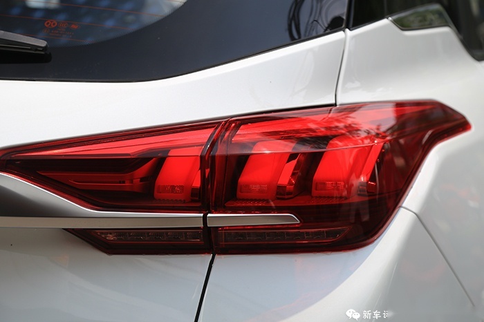BEIJING-X3实拍体验：只要5万块，给你的感觉不再廉价