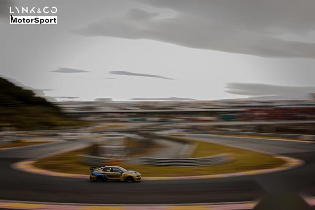 2022领克赛道嘉年华 专访领克陈思英