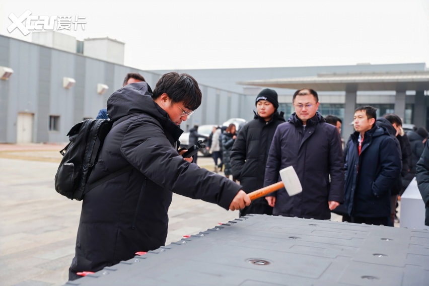 看得见的安全,一汽红旗用实测给用户一颗定心丸