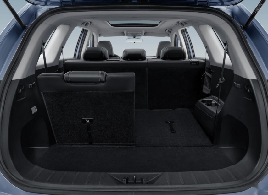 三排、SUV、大厂出品，长安欧尚X7 PLUS七座版售10.69万元起