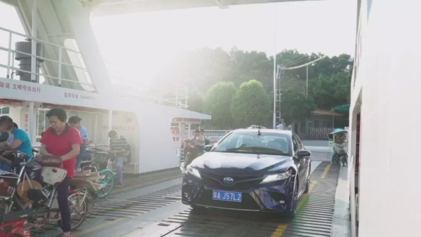 测试主动刹车功能失败，我把车开到船上去了 汽车Vlog242