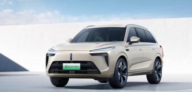 蓝山DHT-PHEV.jpg