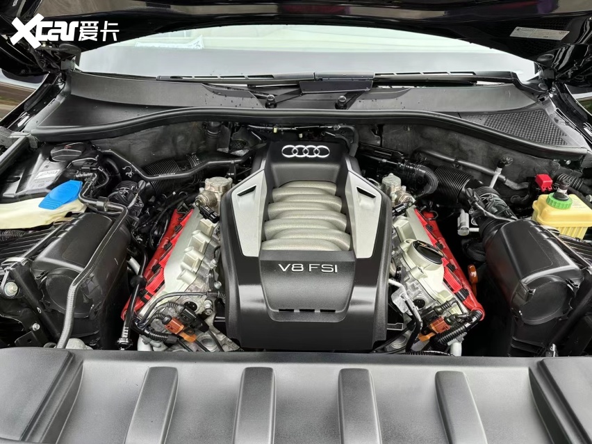 2t sline版 大功率 发动机 (8速波箱)黑色 米内 底盘升降 多功能方向