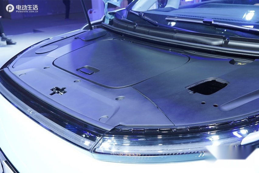 2021广州车展：上汽大通全尺寸MPV——MIFA 9全球首发