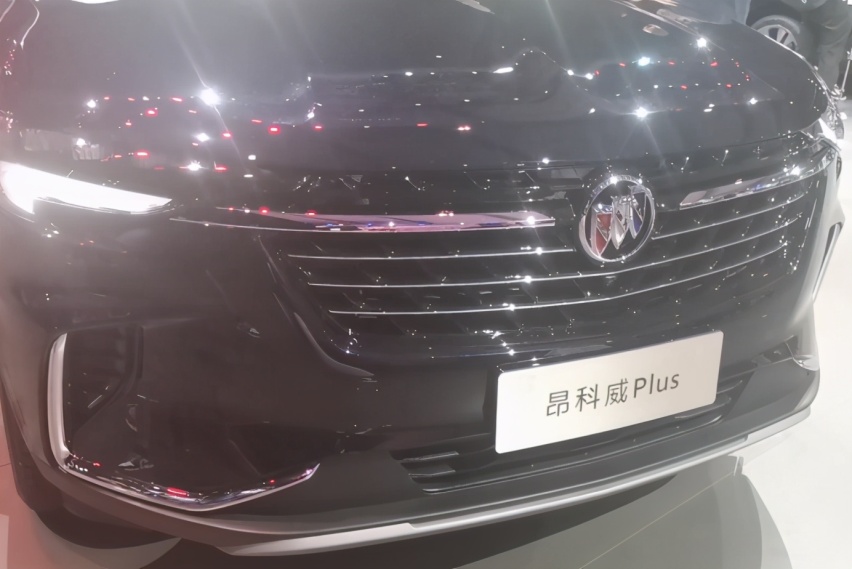 实拍别克昂科威PLUS，空间、科技皆升级，售价22.99万元起