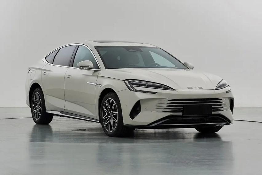 又放大招？海豹07 EV/DM-i有望8月8日上市，EV升级800V+