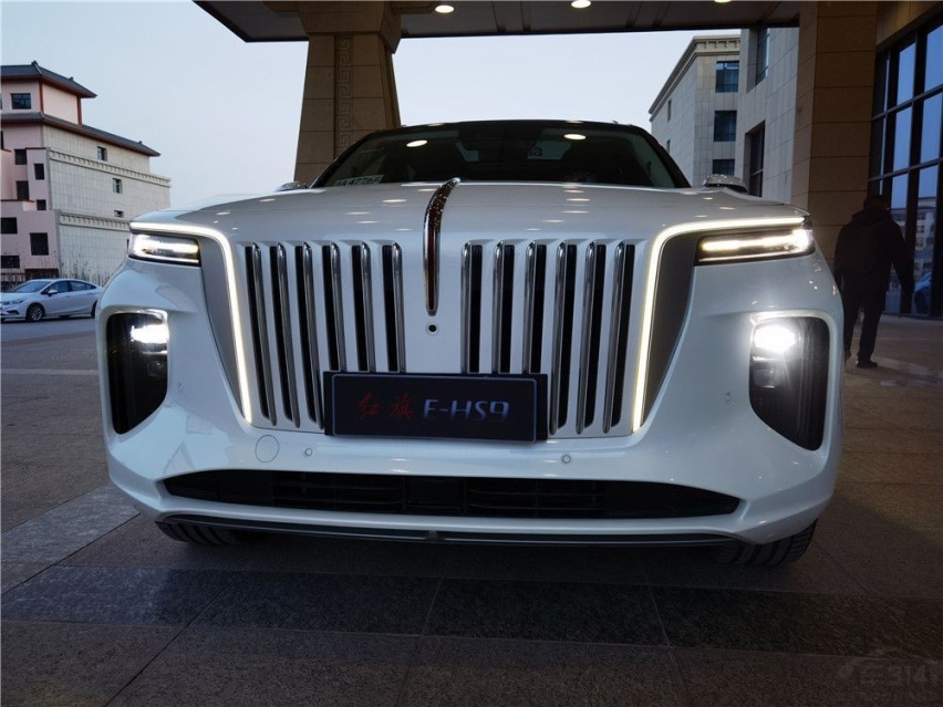 在民族复兴的道路上 红旗为国产汽车品牌引领方向