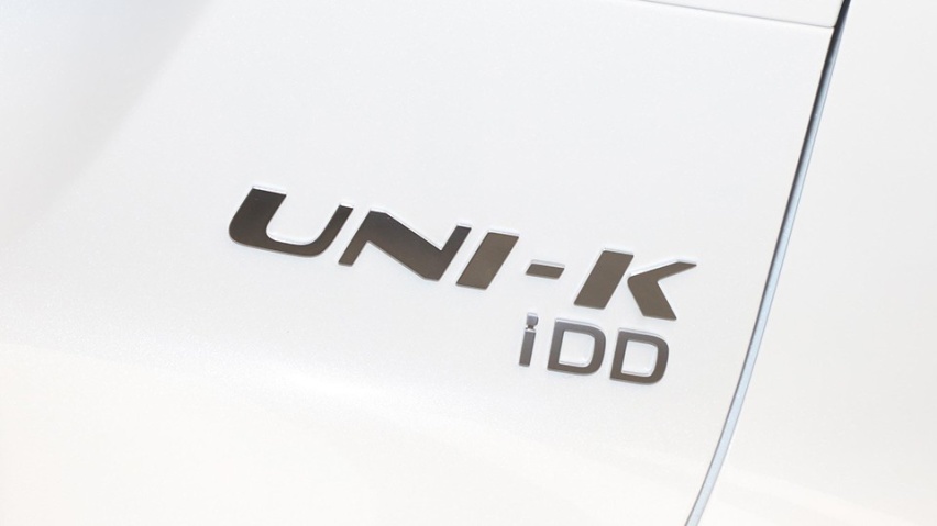 UNI-K插混：比唐DM-i省，低配选装落地19万内，值？