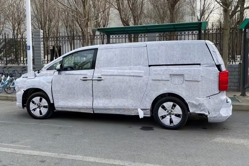 WEY新车规划曝光：还将推出6款新车，商务MPV、6座SUV领衔