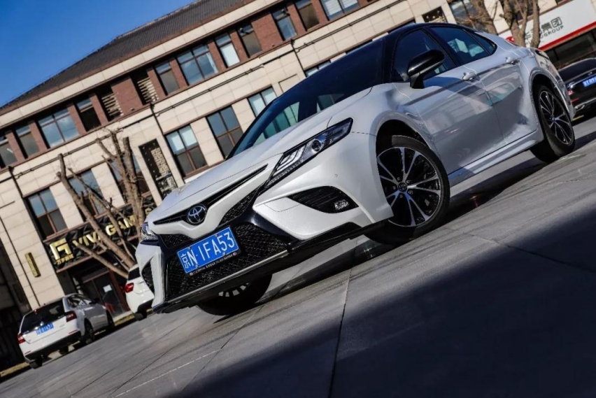 你为什么会选择一台2.0L自吸的中型车