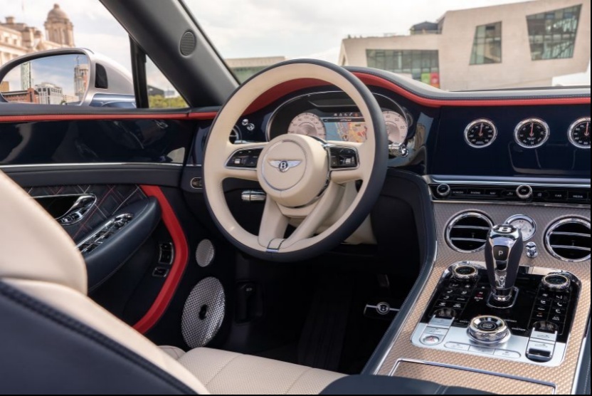 宾利GT Mulliner Convertible,奢华尤物