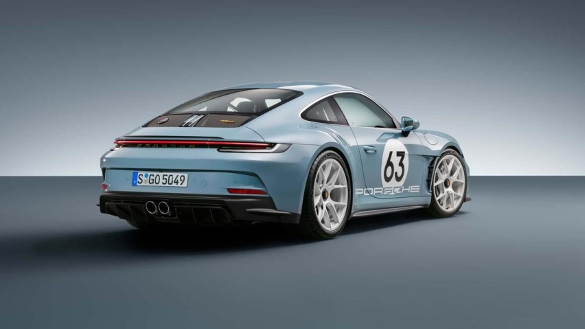暴力蛙来了！保时捷911 S/T官图发布，200万的手动档跑车还限量