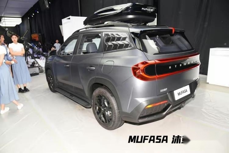 现代沐飒高定版/旗舰版，亮相成都车展，售价或超14万？