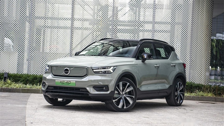 油价涨后，养台沃尔沃XC40纯电更值吗？每年少花1万1