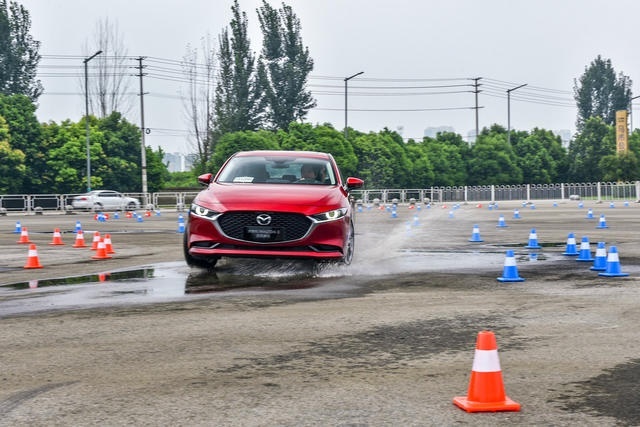 MAZDA3昂克赛拉：于而立之年，再遇“次世代”
