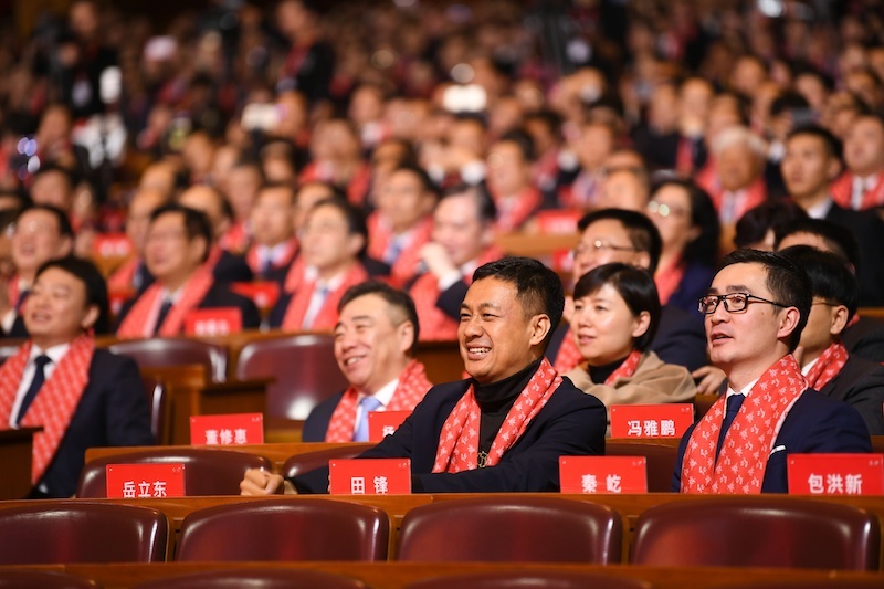 新红旗，坚信与期待！