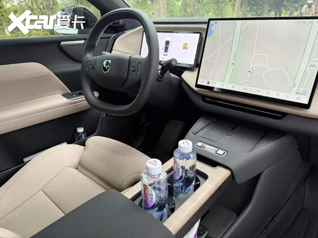 全新插电混动SUV车型——沃尔沃XC70长沙正式上市