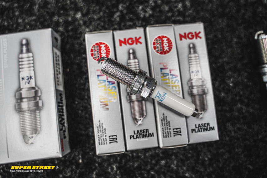 奥迪S3更换摩特8100 0W-40全合成机油