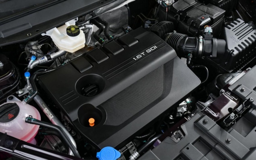 本田思域1.0T车型使用了215mm的窄胎