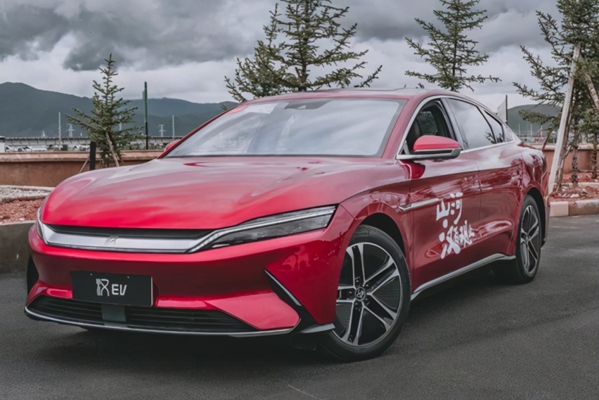 极氪001、比亚迪汉EV、极狐阿尔法S，加速飞快老司机才能驾控
