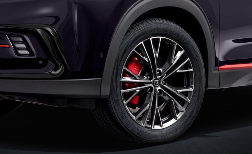 自主品牌首款轿跑SUV，2023款长安CS85COUPE焕新上市