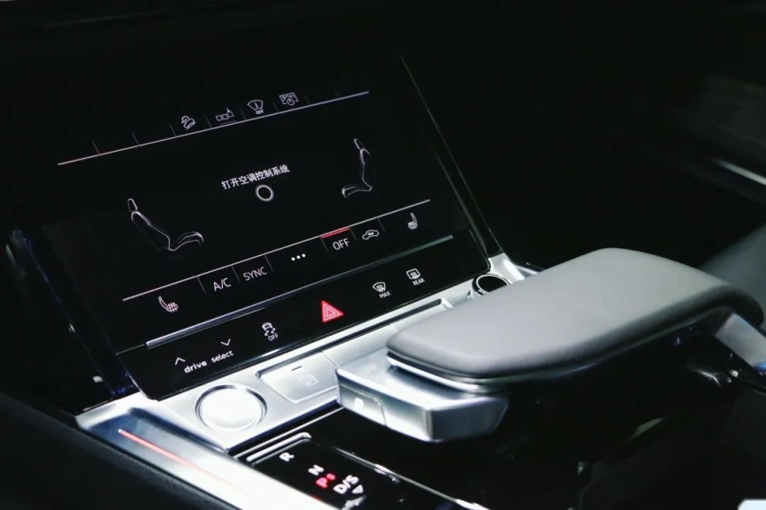 奥迪 e-tron 55quattro评测