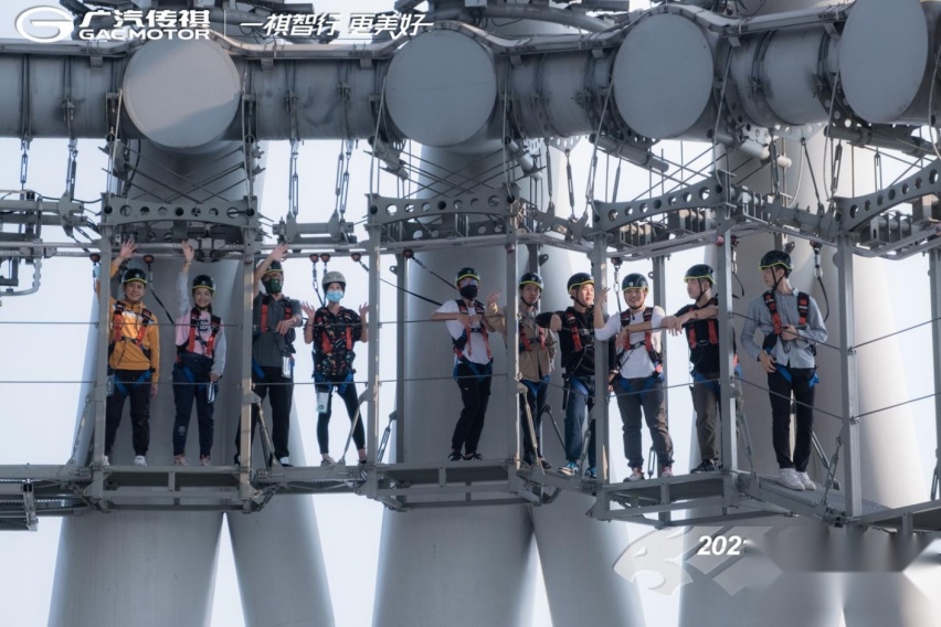 豹躁体验日 | 上天入地辣么好玩， 一祺加入影豹轻友团！