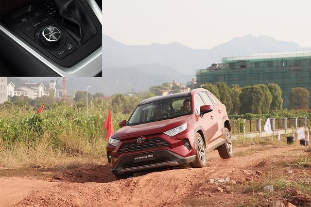 它真敢要CR-V的命吗？全新丰田RAV4荣放实际蜕变有多少