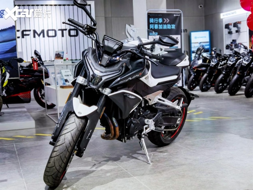 春里雨里,陪同朋友静态品鉴春风800nk