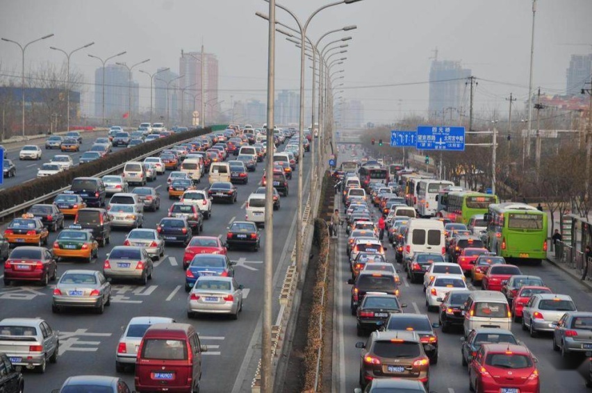 买车比打车便宜 但也不开！一辆12万的车 每年要花多少钱？
