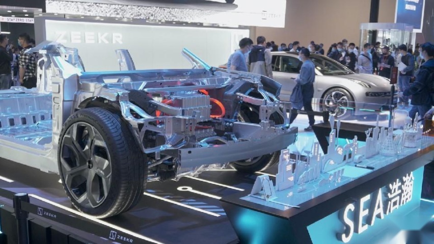 自重2.7吨的极氪MIX，电耗比轿车高0.5Wh，最省电SUV？