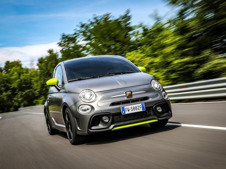 百公里加速7.3秒，新款Abarth 595 Pista官图
