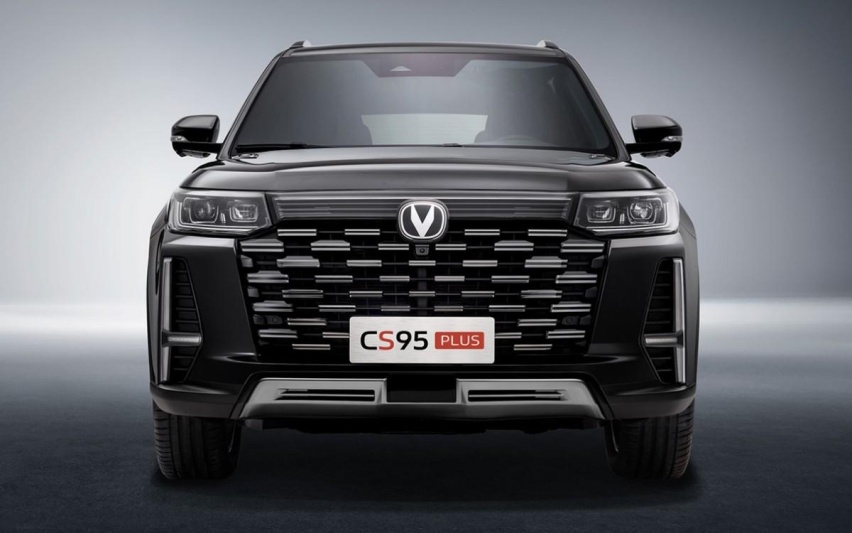 长安CS95 PLUS正式上市，七座布局中大型SUV，17.59万起售