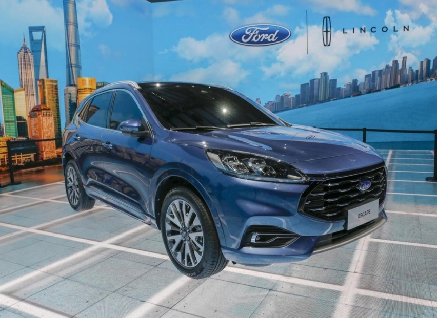 又一好车被冷落，全系2.0T+8AT，底盘扎实稳定，降至14.78万无