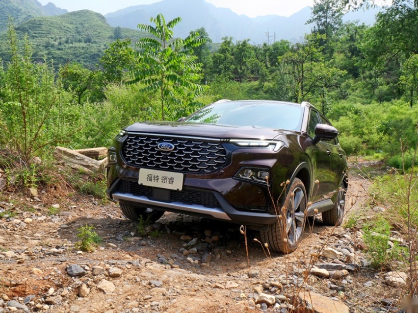性价比表现出色，15万的合资品牌中型SUV，试驾江铃福特领睿