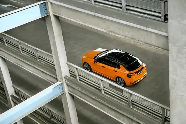 18万，领克02 Hb值得入手吗？要不要等新GTI？