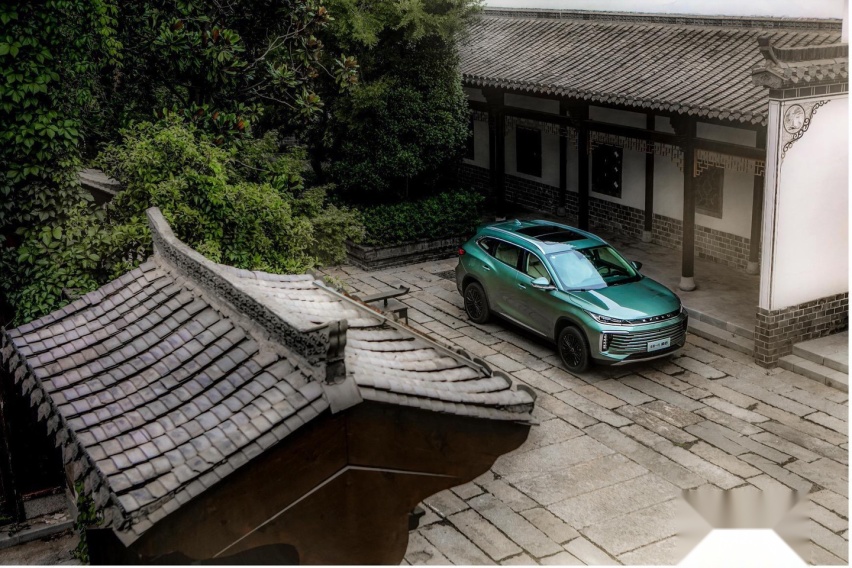 售13.99-17.79万元 “豪华驾享SUV”星途全新一代凌云正式上