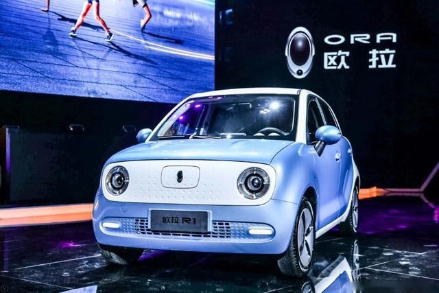 宏光MINI EV和欧拉R1在线battle，谁更胜一筹？