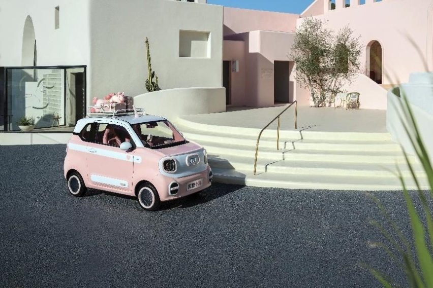 2.89万元起/宏光MINI EV新对手 奔腾小马开启预售