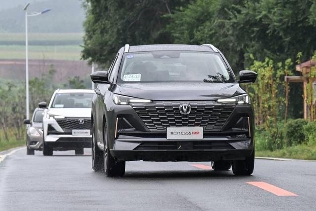 销量破190万，乘用车同比增长33.1%，长安想做大，更想做强