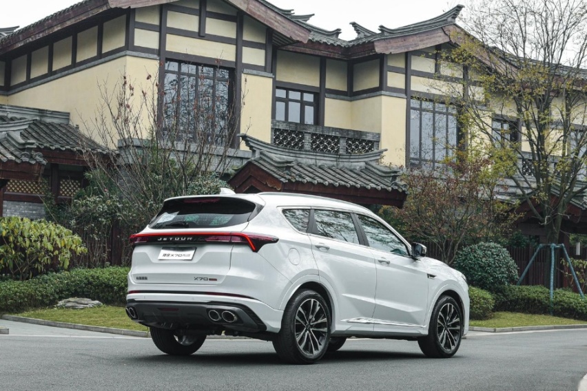 SUV也能劈弯，试驾捷途X70 PLUS 1.6T