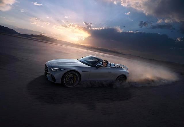 至魅掠影 全新梅赛德斯-AMG SL 63 4MATIC+上市