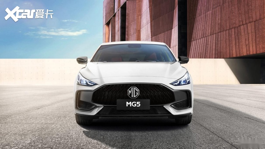 潮流与运动科技的双重品质,获得十万级自主紧凑车型保值率排名第一