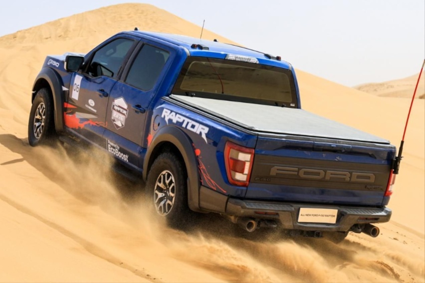 Cars01试驾丨征战沙场手到“禽”来 体验全新福特F-150猛禽