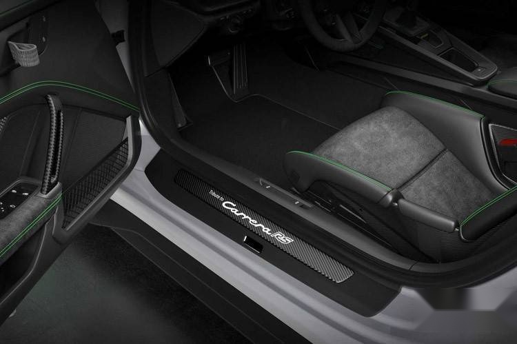 致敬经典 保时捷全新911 GT3 RS致敬版海外公布价格