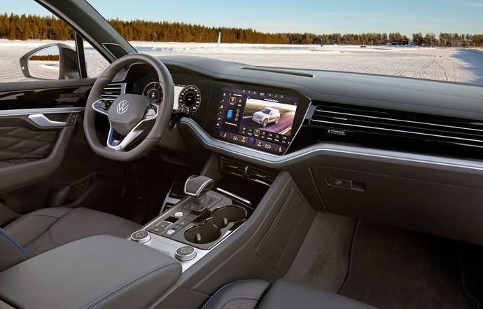 探索出行新理念，大众线上发布途锐R、ID.4两款SUV