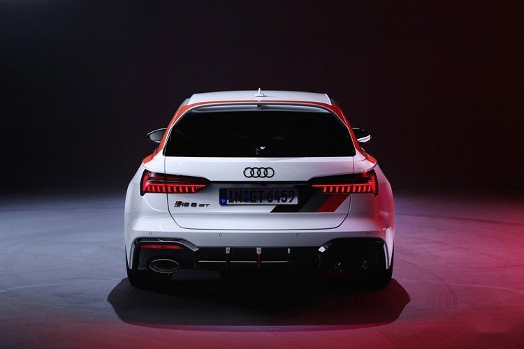 最后的“上车”机会！奥迪最强瓦罐车RS6 Avant GT限量66台