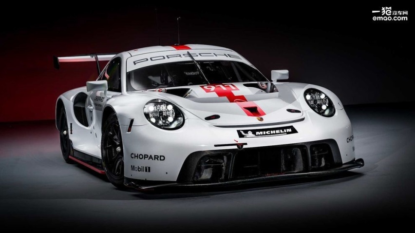 新款保时捷911 RSR 赛前亮相古德伍德速度节