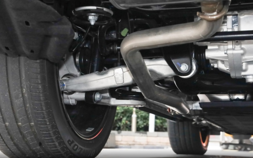 热销背后是什么？问界M7月销破2.5万，比预测的还要受欢迎