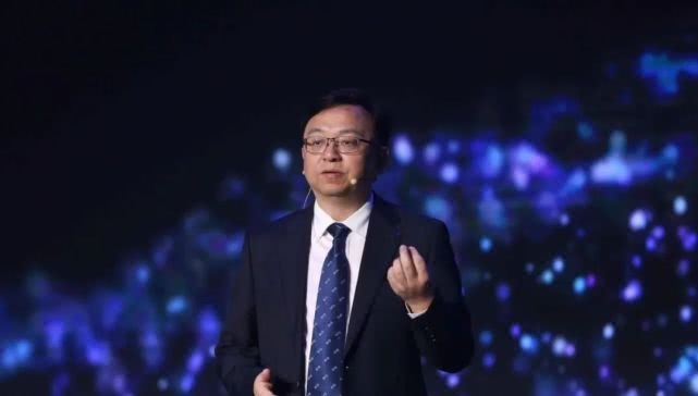 特斯拉Model3被捧上天，比亚迪汉、小鹏P7还有机会吗？